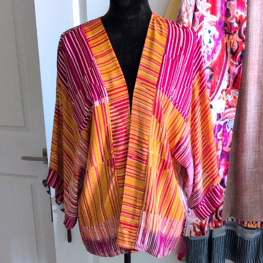 NWOT Cabi Vibrant Striped Kimono